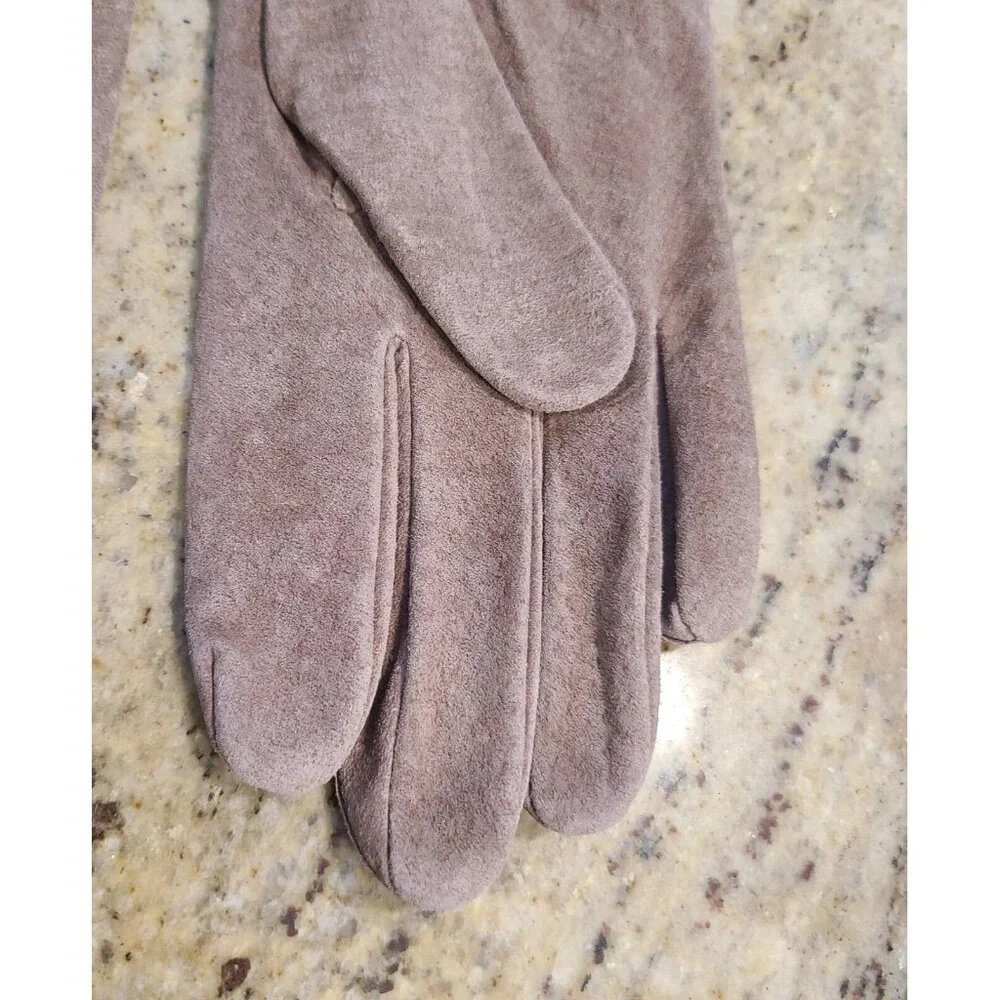 Vtg Fownes Womens Size M Tan Suede Knit Lined 9.5